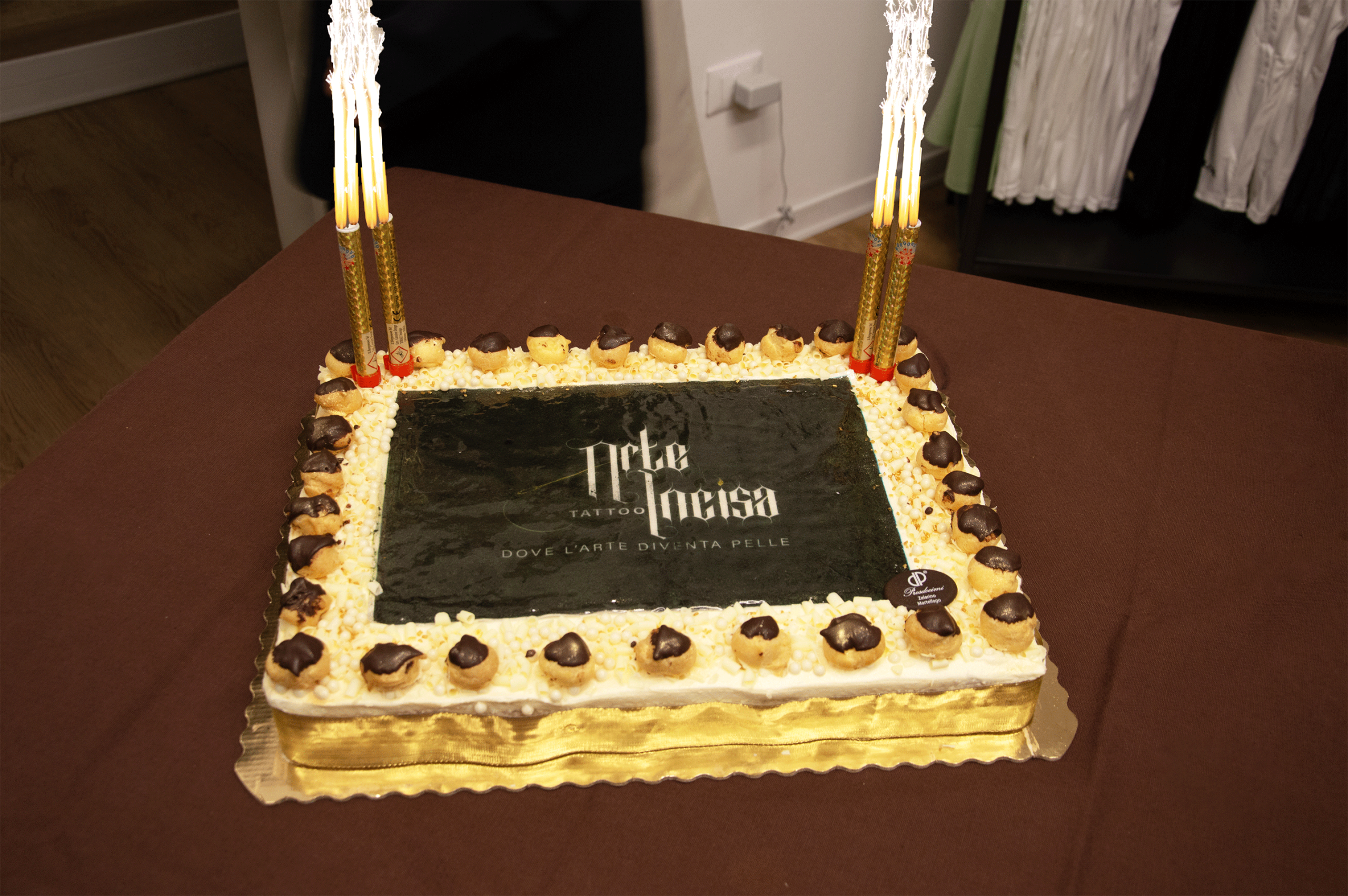 Torta - Inaugurazione - Arte Incisa Tattoo