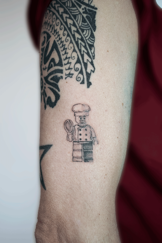 Omino lego Micro realistico - Portfolio - Arte Incisa